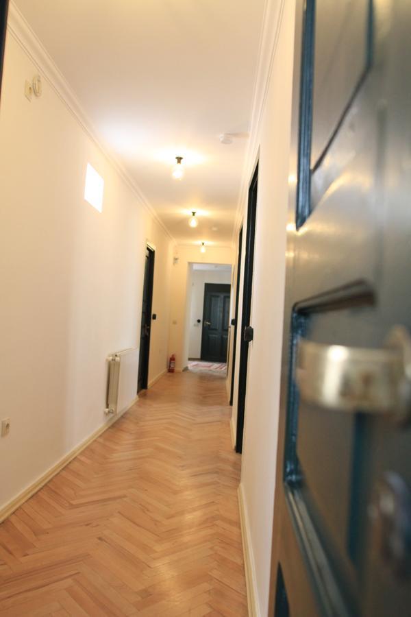 Home 12 Тбілісі Екстер'єр фото