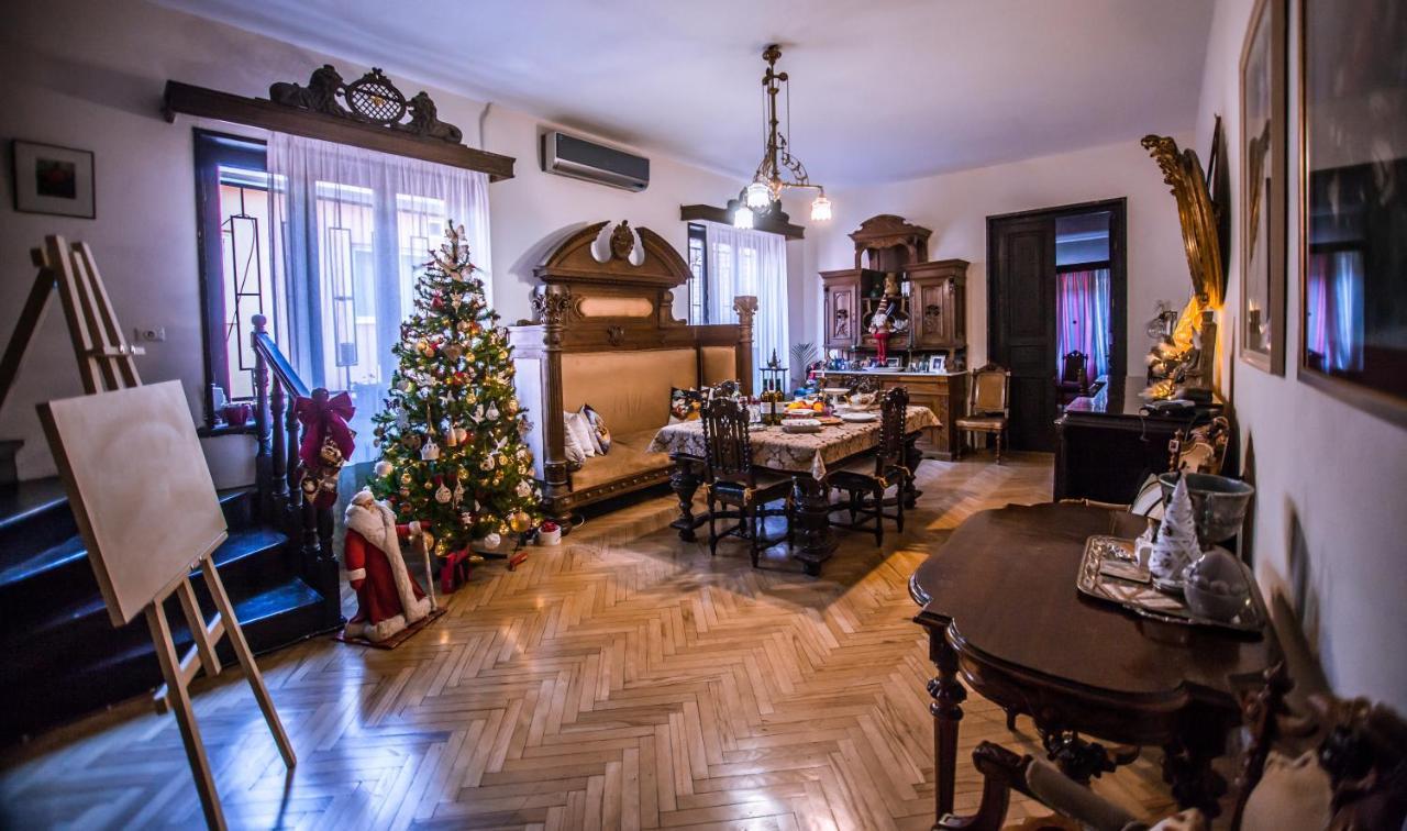 Home 12 Тбілісі Екстер'єр фото