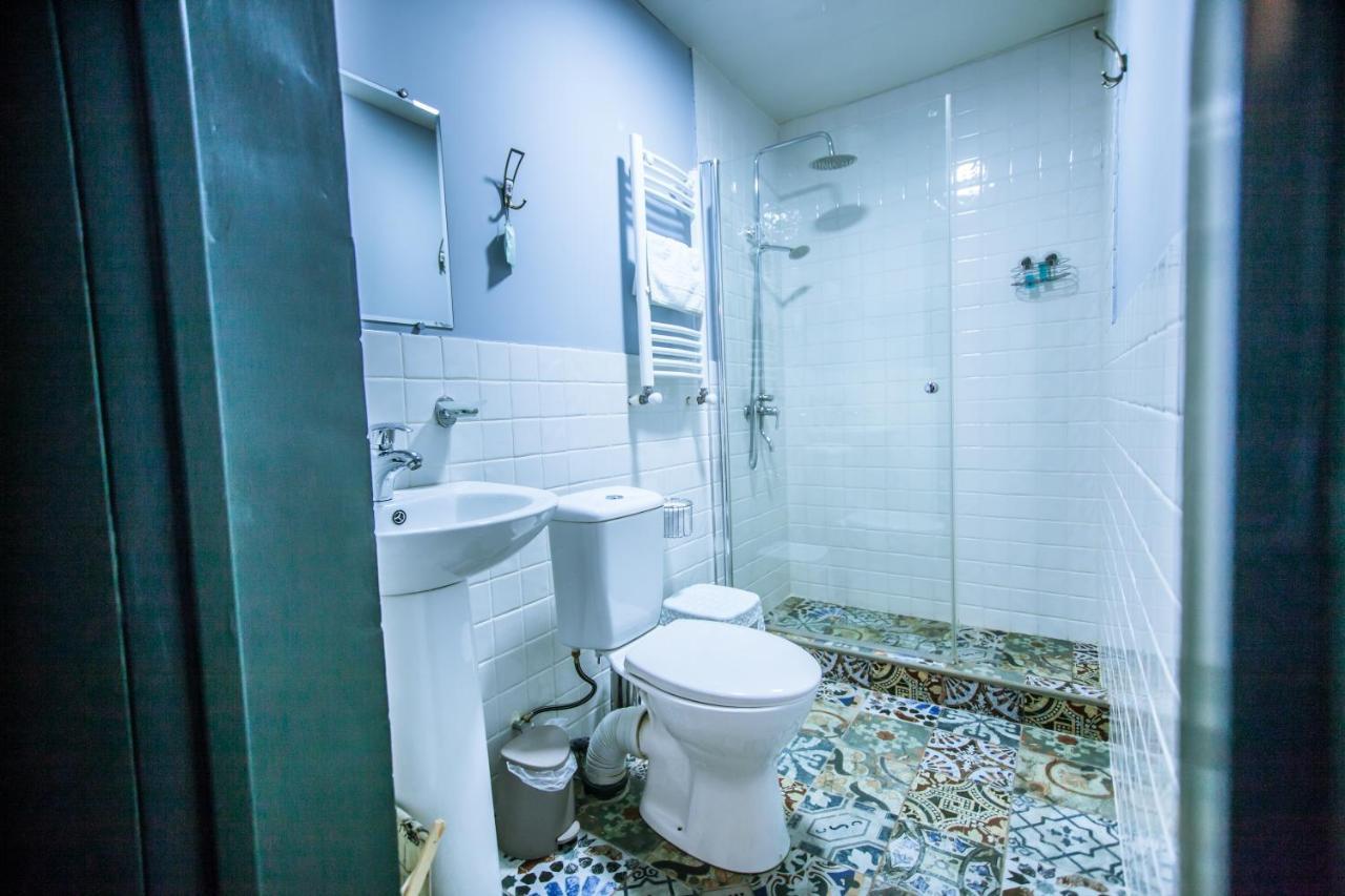 Home 12 Тбілісі Екстер'єр фото